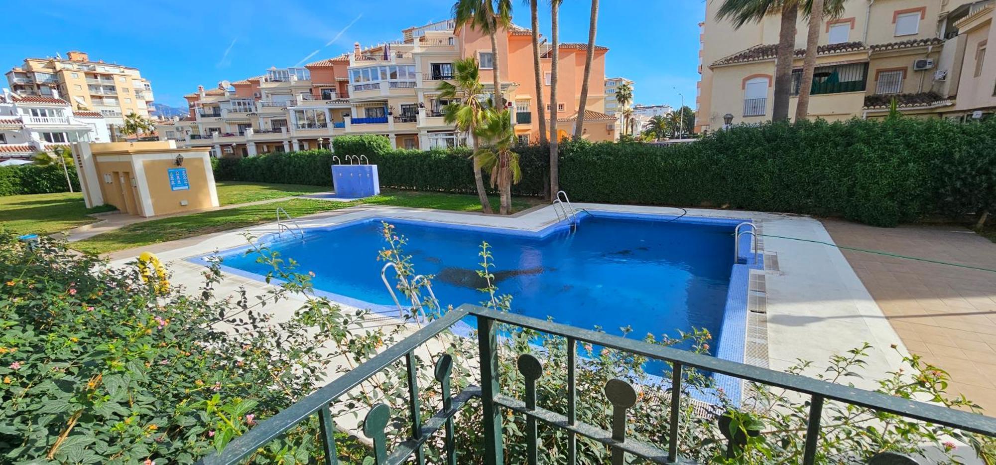 Euromar Beachfront & Parking * Torrox