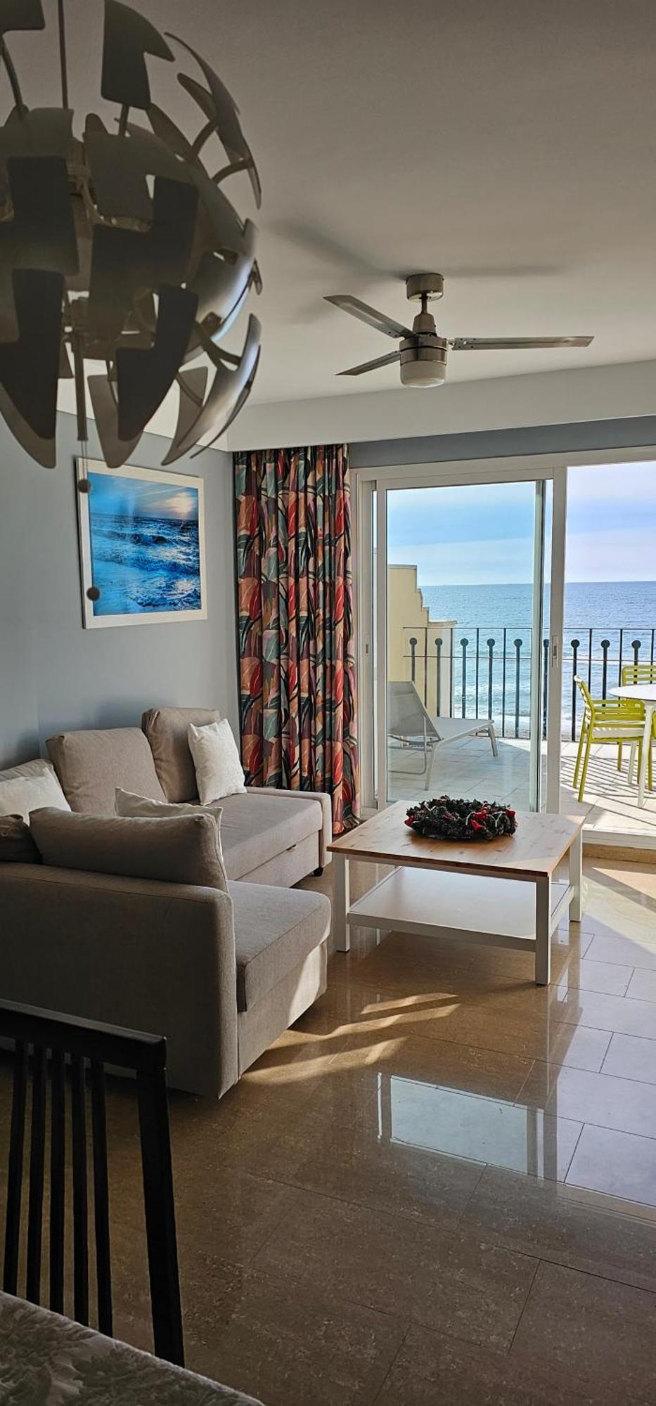 Euromar Beachfront & Parking Torrox