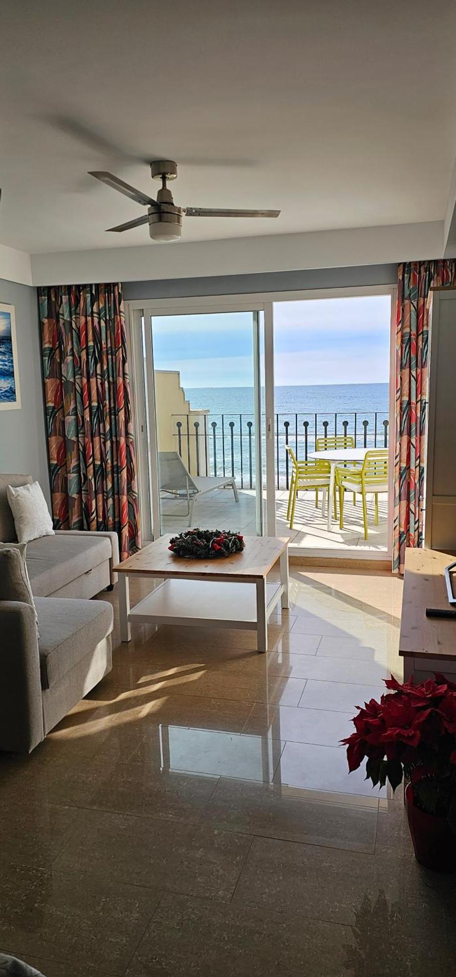 Euromar Beachfront & Parking *