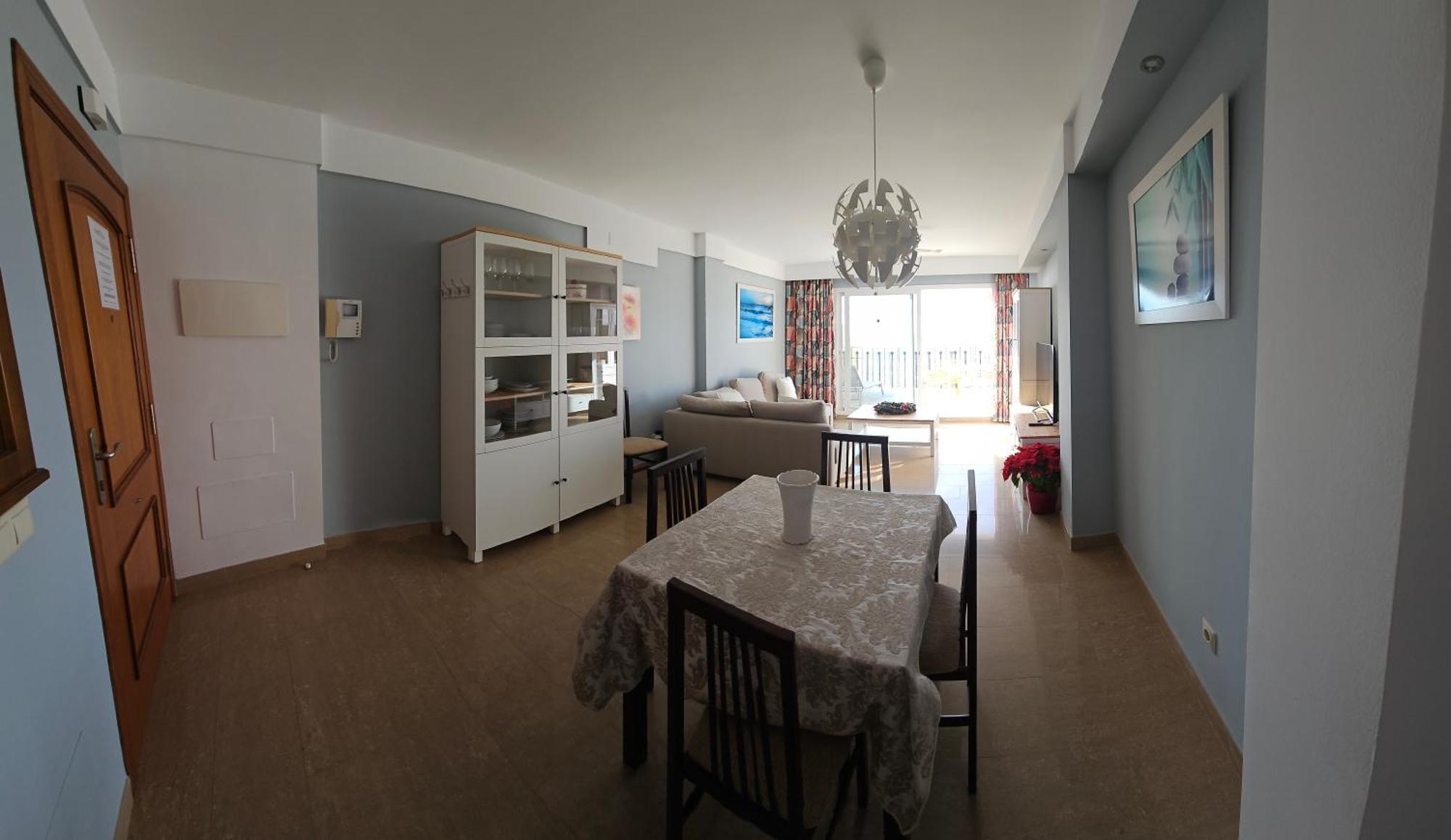 Euromar Beachfront & Parking Apartment Torrox